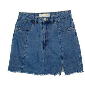 REFUGE DENIM  mini denim skirt light wash  size medium